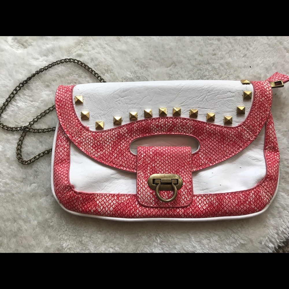 Cross-body leather purse